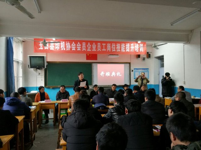 星空软件官网下载新手怎么玩 搜索 相